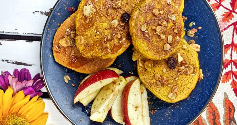 Pumpkin Oatmeal Blender Pancakes