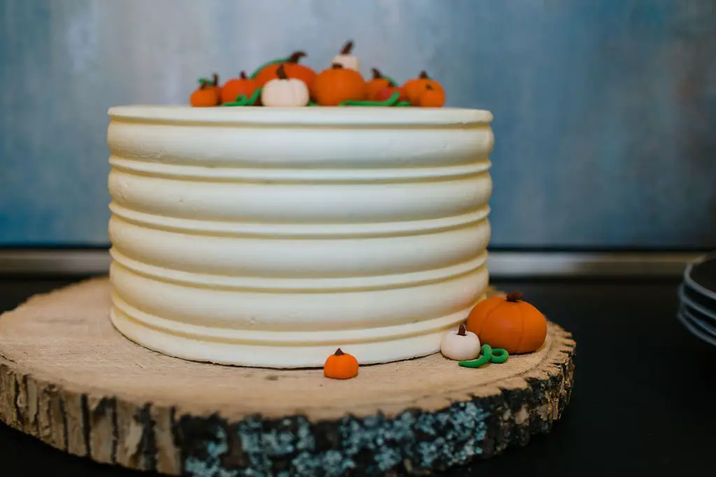 Pumpkin Spice cake with a Vanilla Buttercream frosting