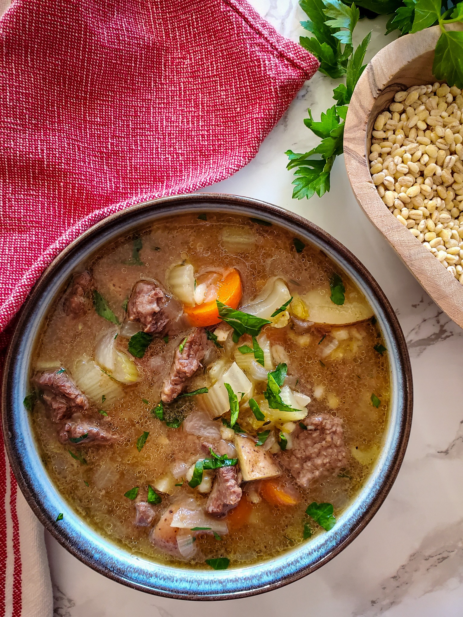 {Instant Pot} Cozy Beef and Barley Soup
