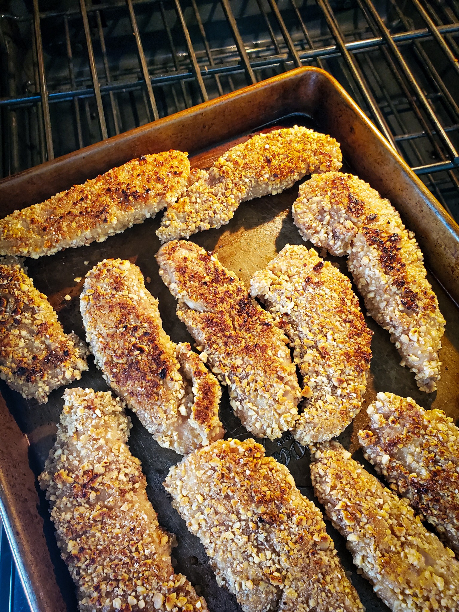 Peanut-Crusted Chicken Chinese Salad {VIDEO} | Salt Sugar Spice