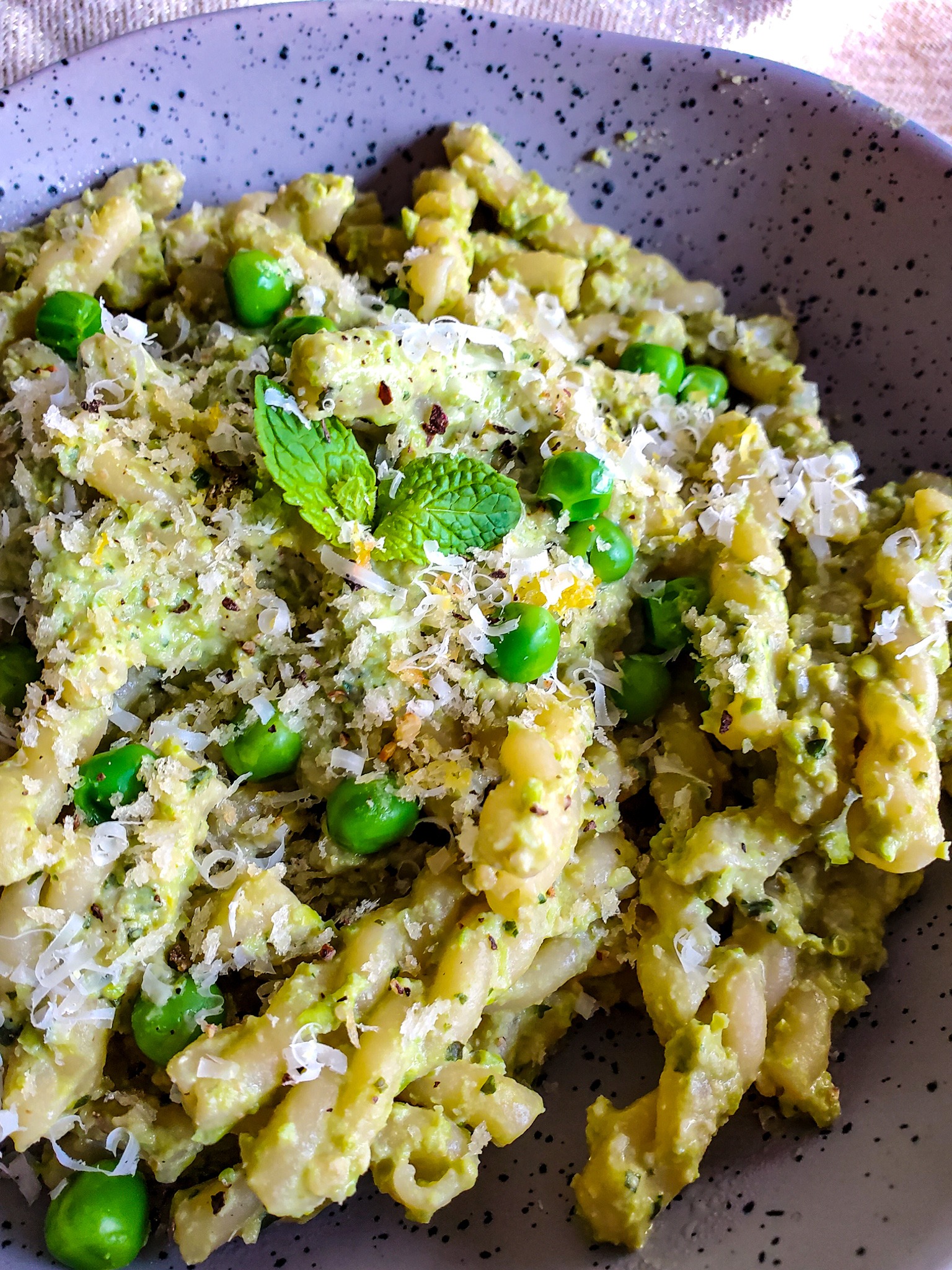 Pea & Mint Pesto Pasta with LemonPanko Crunch SaltSugarSpice