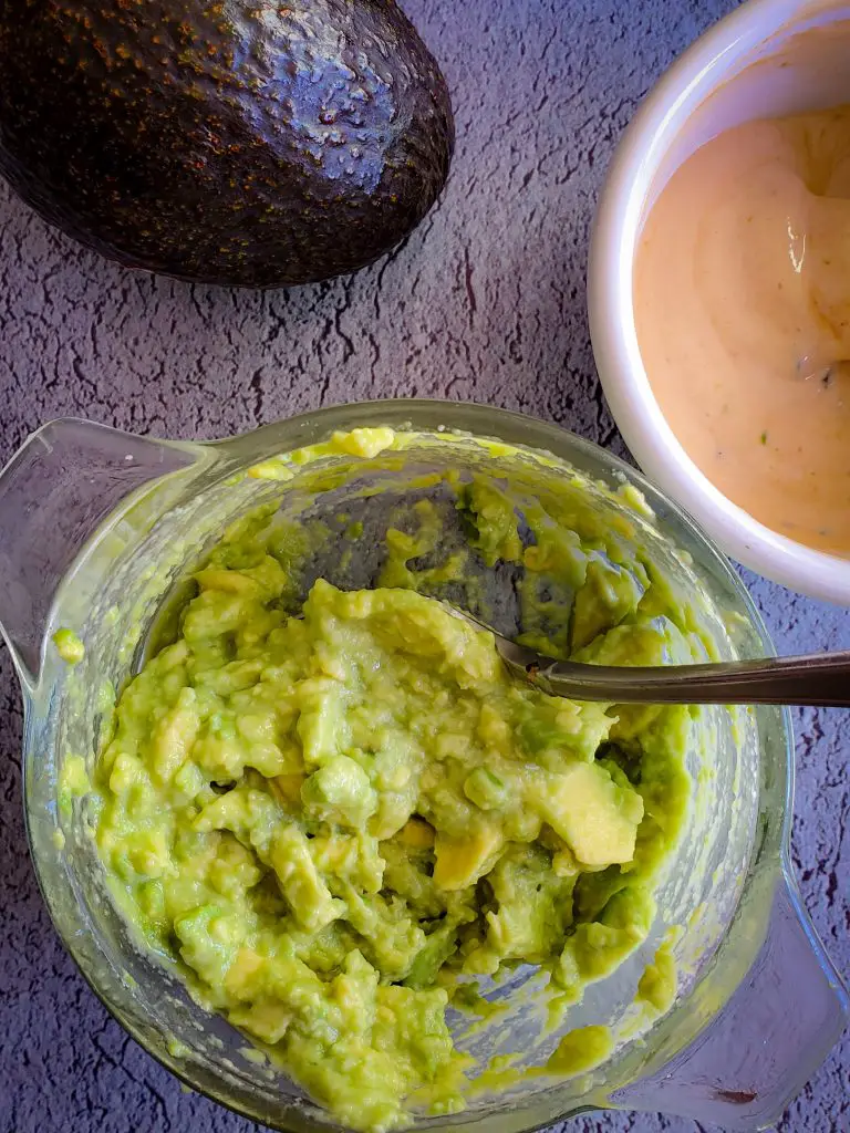 image of smashed avocado and chipotle mayo